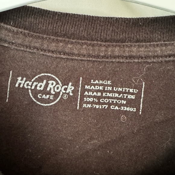 Hard Rock Cafe Tshirt - Picture 2 of 3